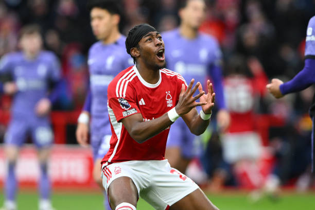 上海港实现 上海港实现