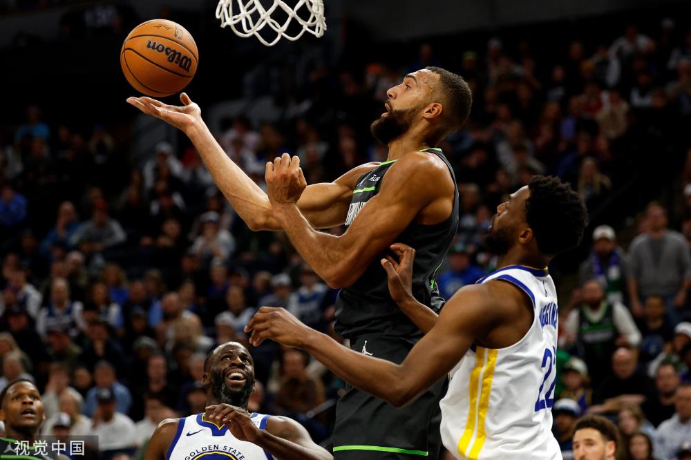 双方僵持不 双方僵持不